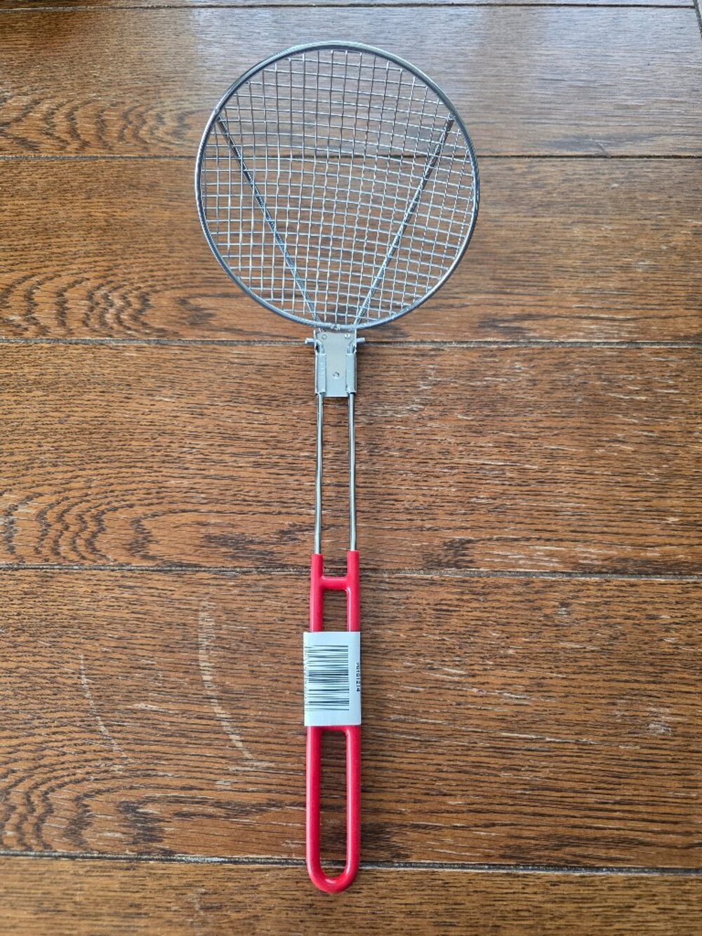 Wire Mesh Strainer with Red Handle – Kitchen Skimmer
